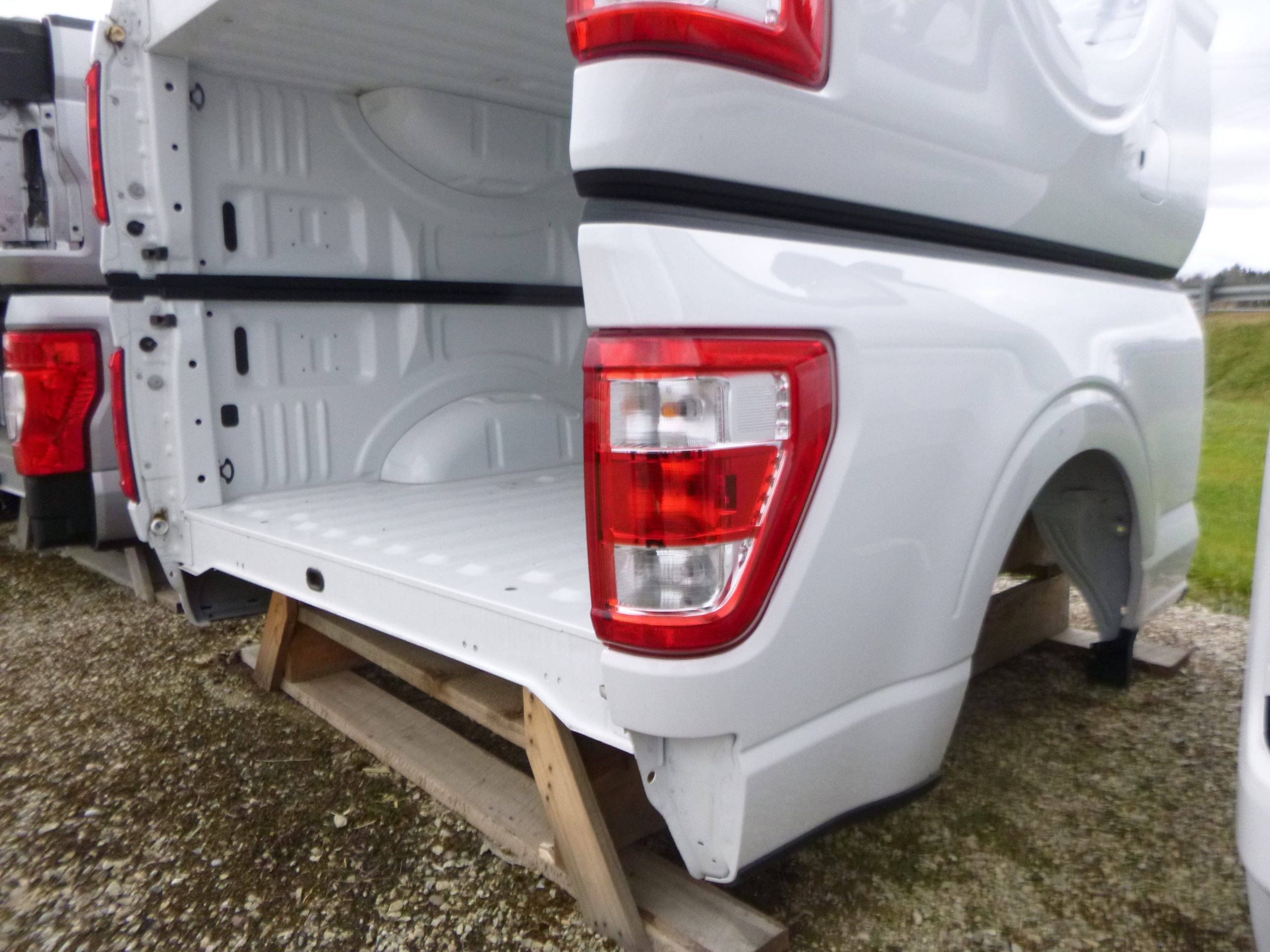 2021 – 2026 Ford F150 6’5 White Take off Truck Box