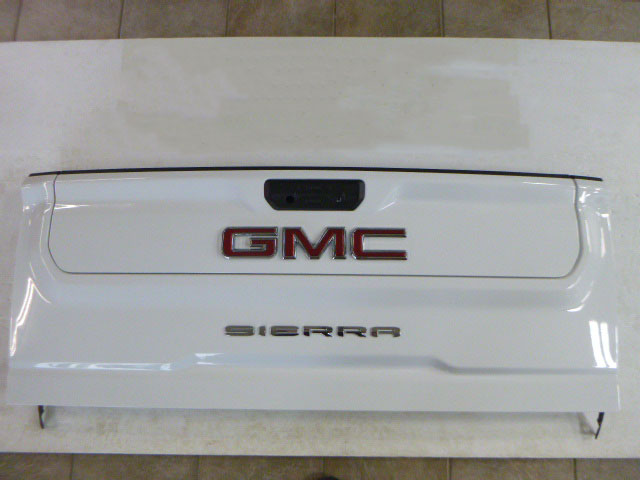 2020 – 2026 GMC Sierra HD 2500/3500 White Multi-Pro Tailgate with Camera hole and Light