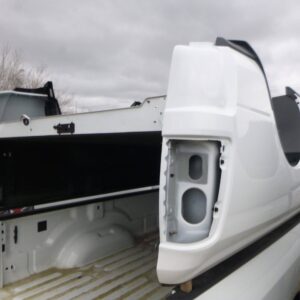2019-2026-dodge-ram-hd-2500-3500-srw-8%e2%80%b2-white-take-off-truck-box-with-sprayliner-5th-wheel-prep