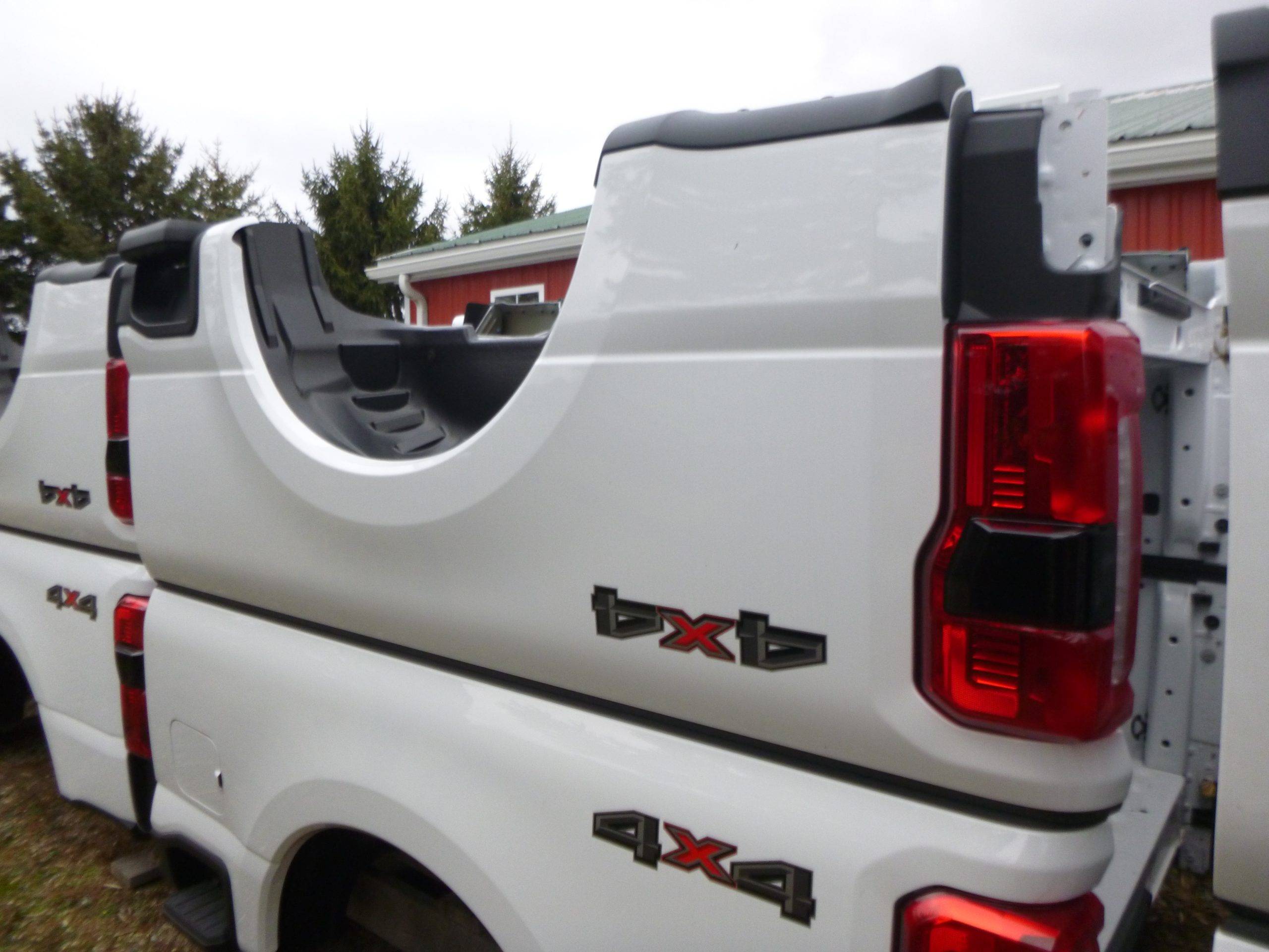 2023 – 2026 Ford Superduty F250/350 SRW 6’9 White Take off Truck Box