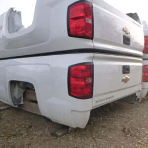 2014-2018-chevrolet-silverado-8%e2%80%b2-white-take-off-truck-box-2