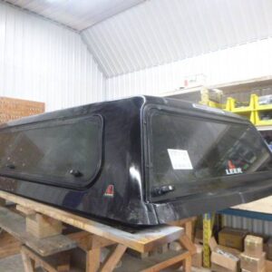 2021-2026-ford-f150-8%e2%80%b2-um-agate-black-leer100r-truck-cap