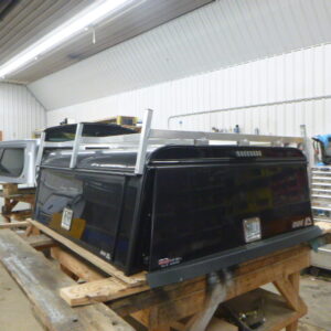 ford-maverick-5%e2%80%b2-black-are-contractor-truck-cap