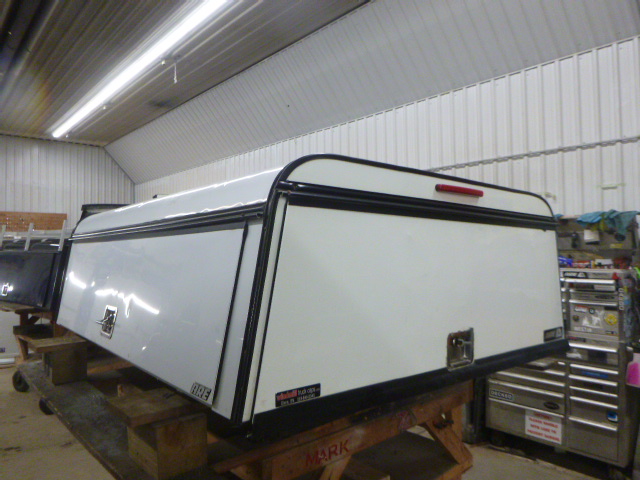 Toyota Tacoma 6’2 White ARE Contractor Truck Cap