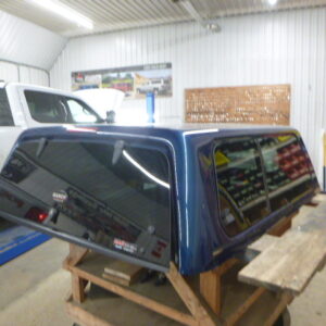 gmc-canyon-or-chevrolet-colorado-52-617d-atlantic-blue-ranch-truck-cap