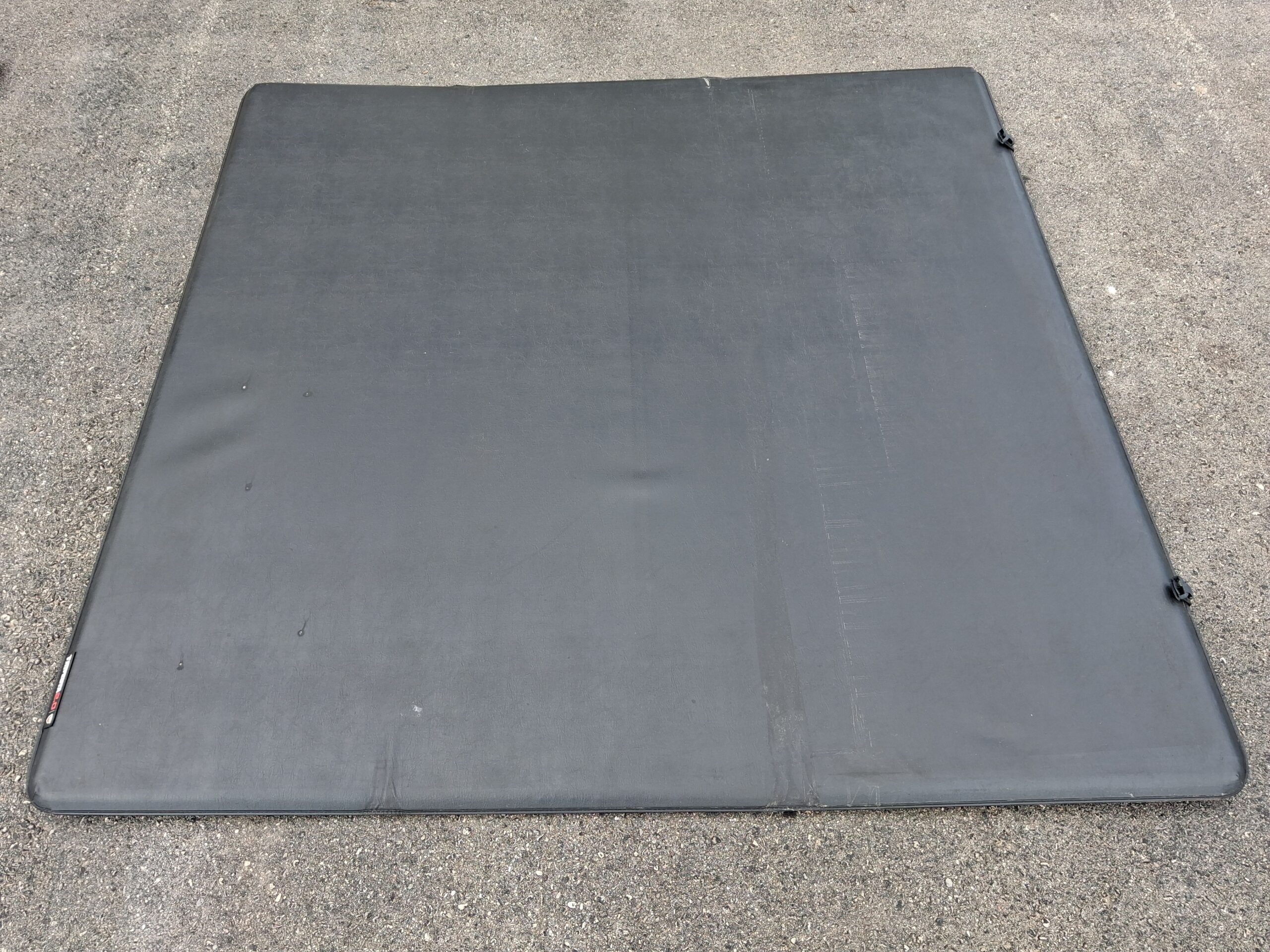 Chevrolet Silverado or GMC Sierra 5’8 Trifecta Soft Tonneau Cover