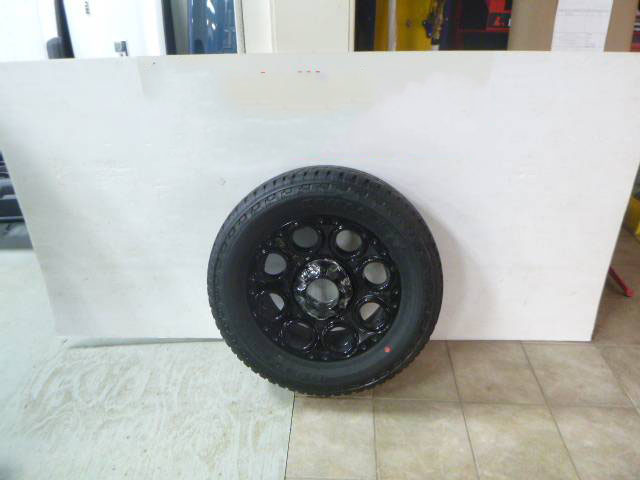 2005 – 2026 Ford Superduty F250/350/450 20″ LT275/65R20 Bridgestone Dueler A/T Tires