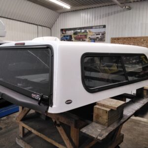 ford-f150-66-yz-white-ranch-echo-truck-cap