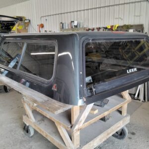 gmc-sierra-or-chevrolet-silverado-58-gpa-gasoline-metallic-leer-legend-truck-cap