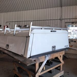 dodge-ram-64-white-are-contractor-truck-cap-2