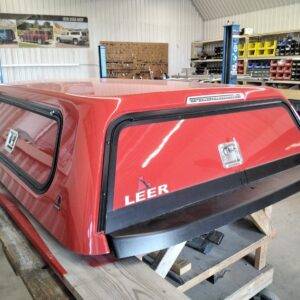 2023-2026-chevrolet-colorado-52-8774-flame-red-leer100rcc-truck-cap