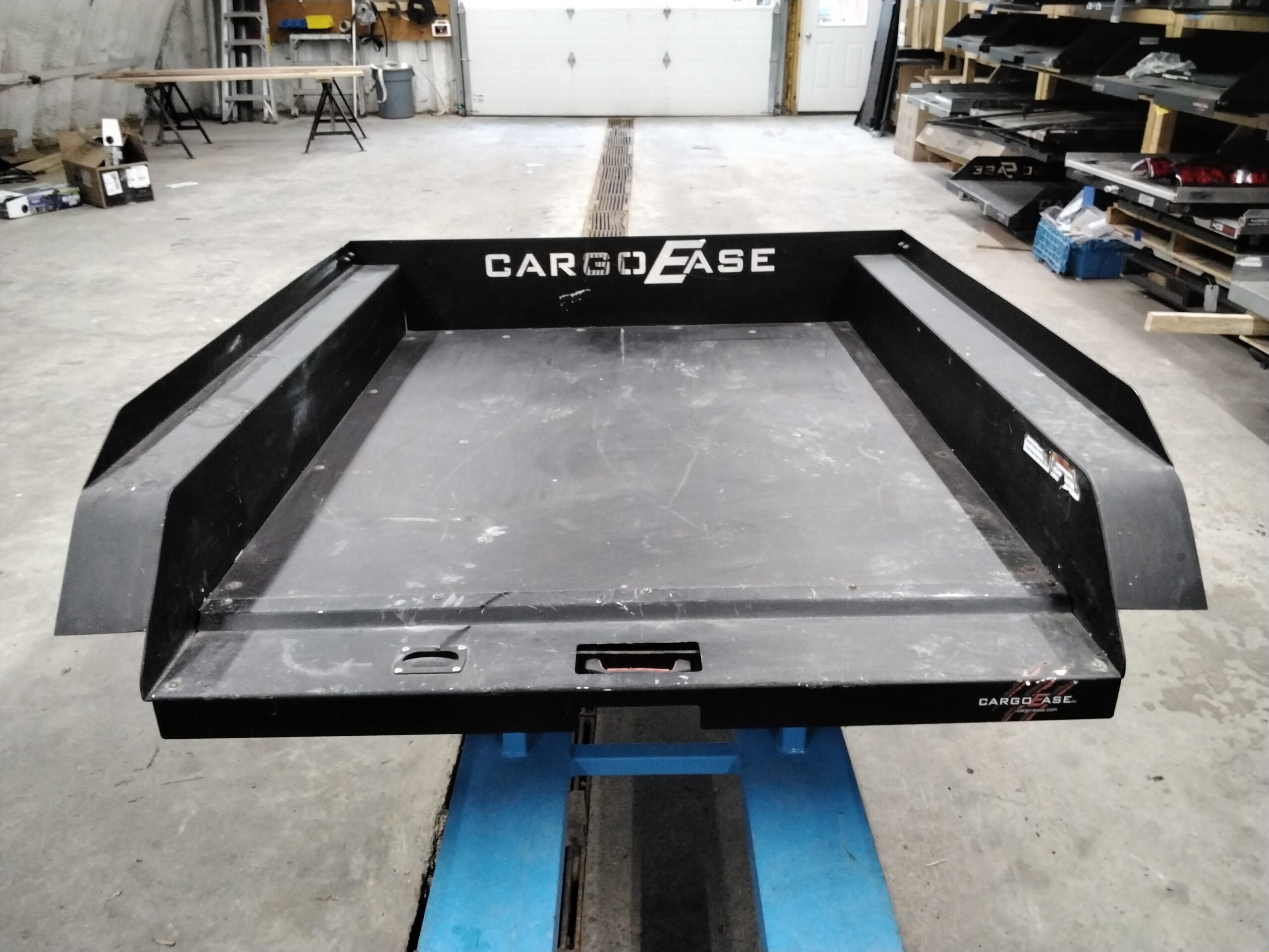 65″ x 48″ 1200lbs CargoEase
