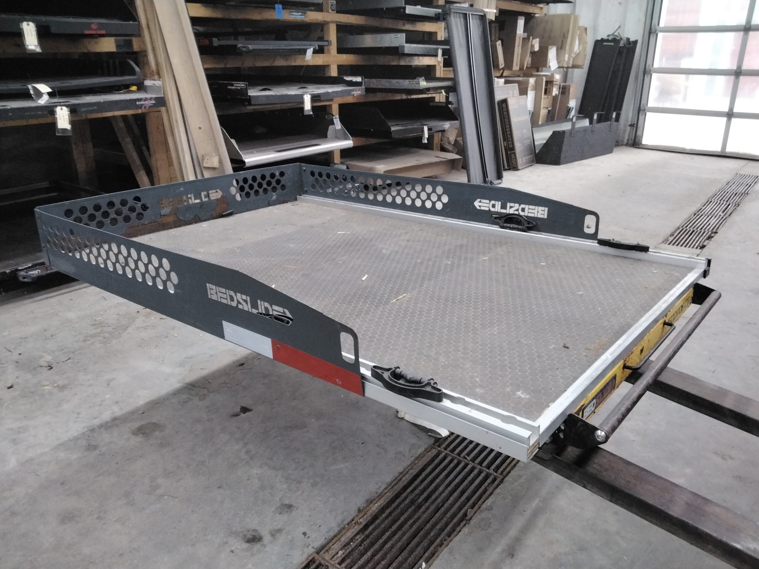 75″ x 48″ 2000lbs Bedslide