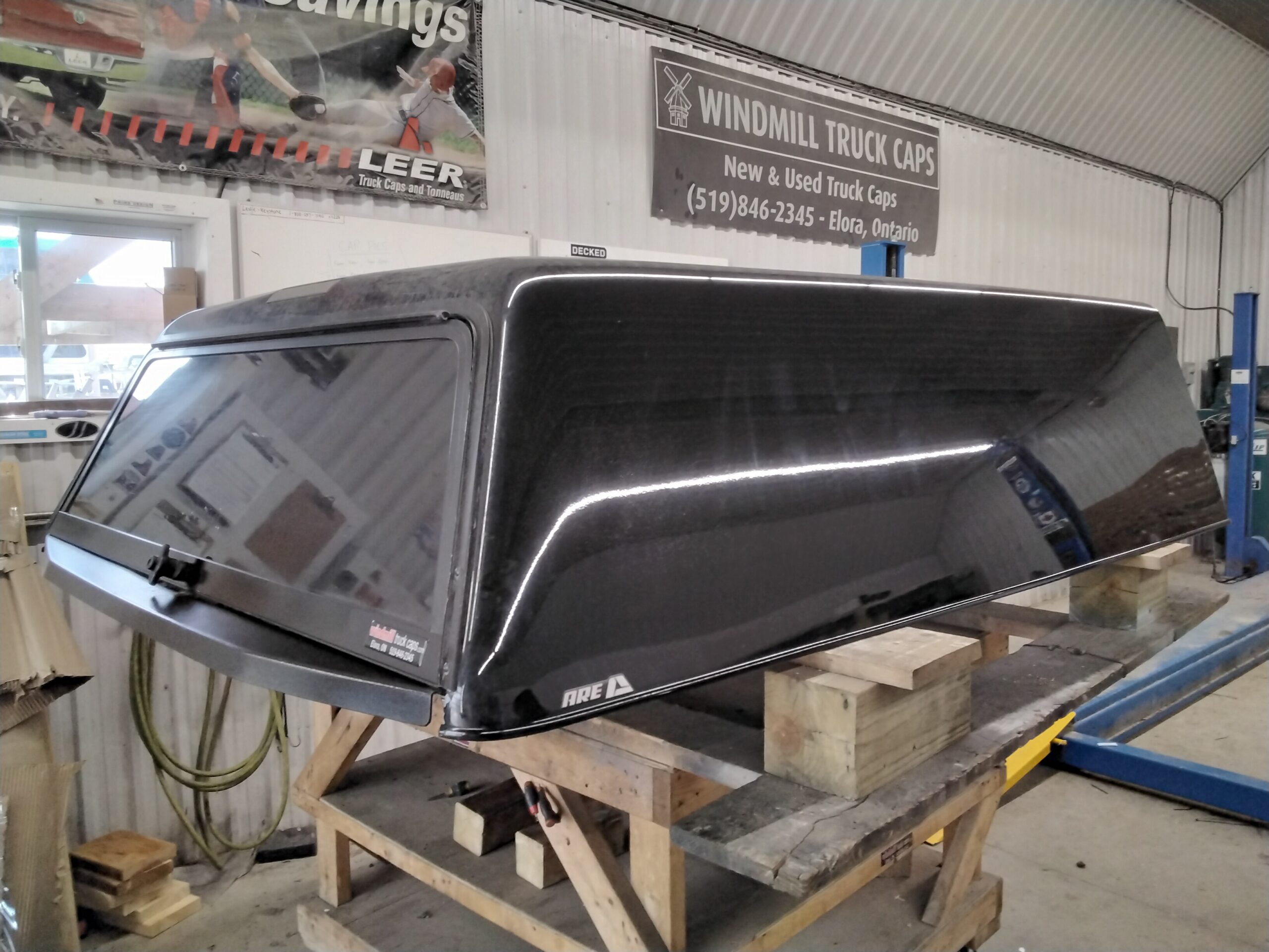 2015 – 2020 Ford F150 6’6 G1 Shadow Black ARE Truck Cap