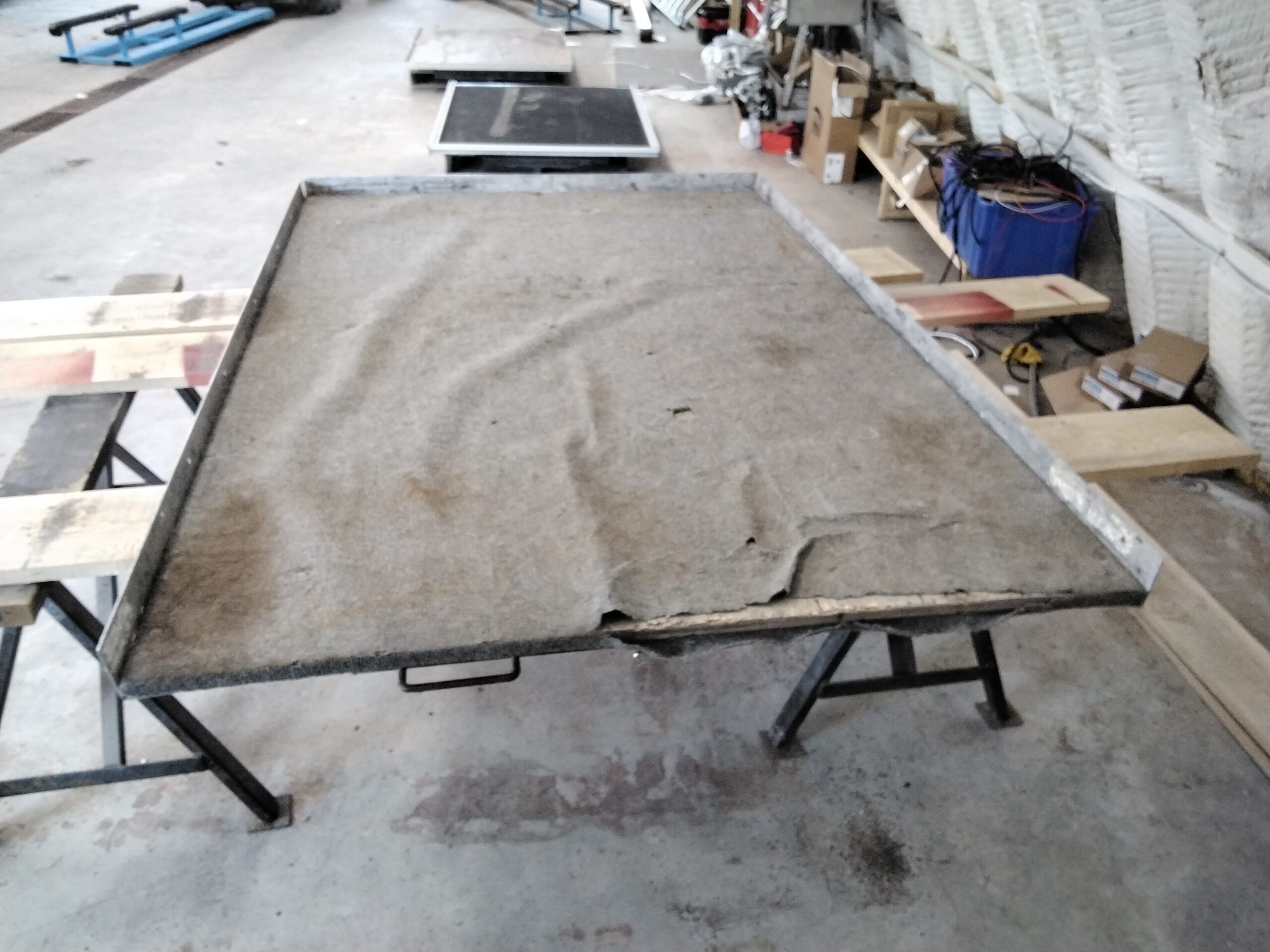 75″ x 48″ 1200lbs CargoEase