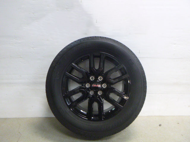 1988 – 2026 GMC Sierra or Chevrolet Silverado 1500 General Grabber HTS 275/60R20 Tires and Rims