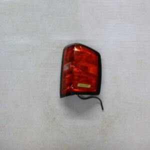 2014-2018-chevrolet-silverado-1500-2500-3500-hd-passenger-side-tail-light